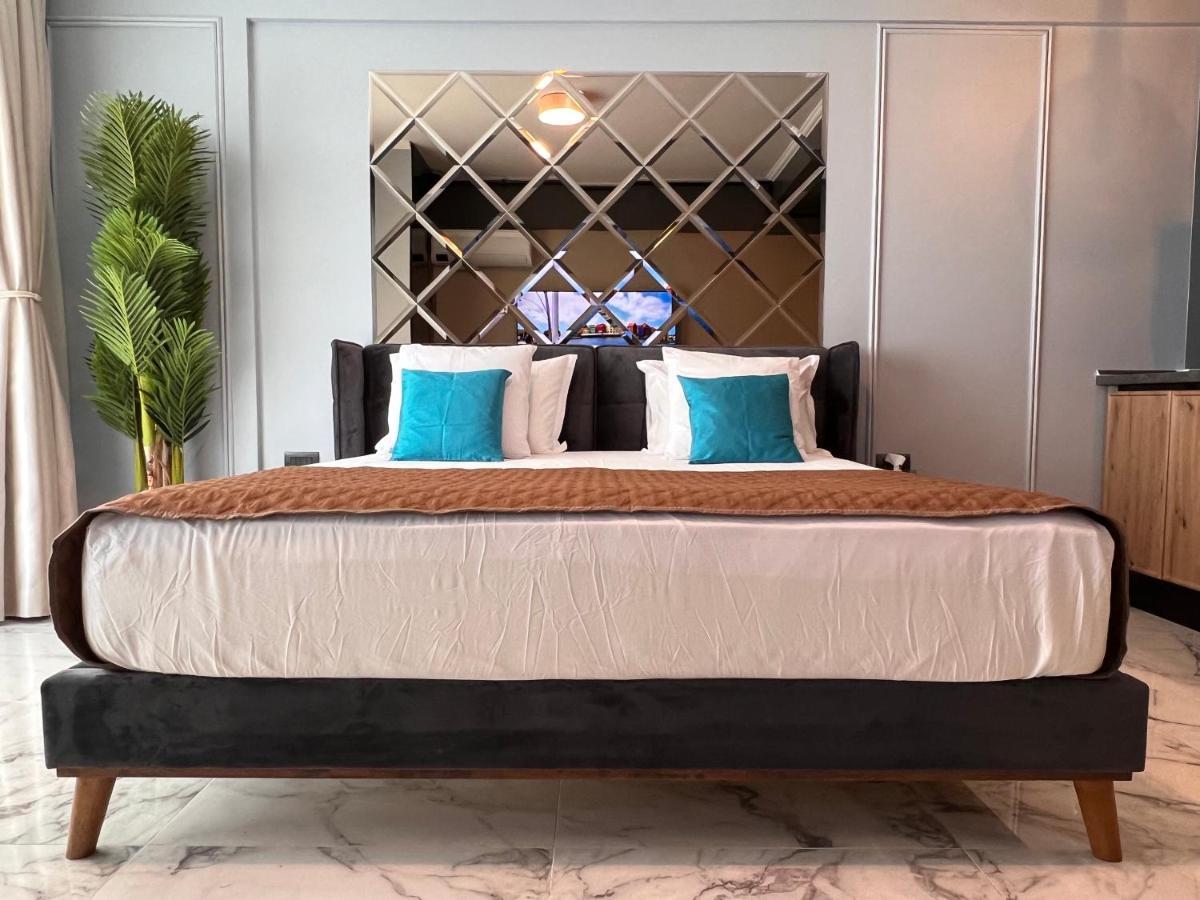 Blue Luxury Studio Мамая Экстерьер фото
